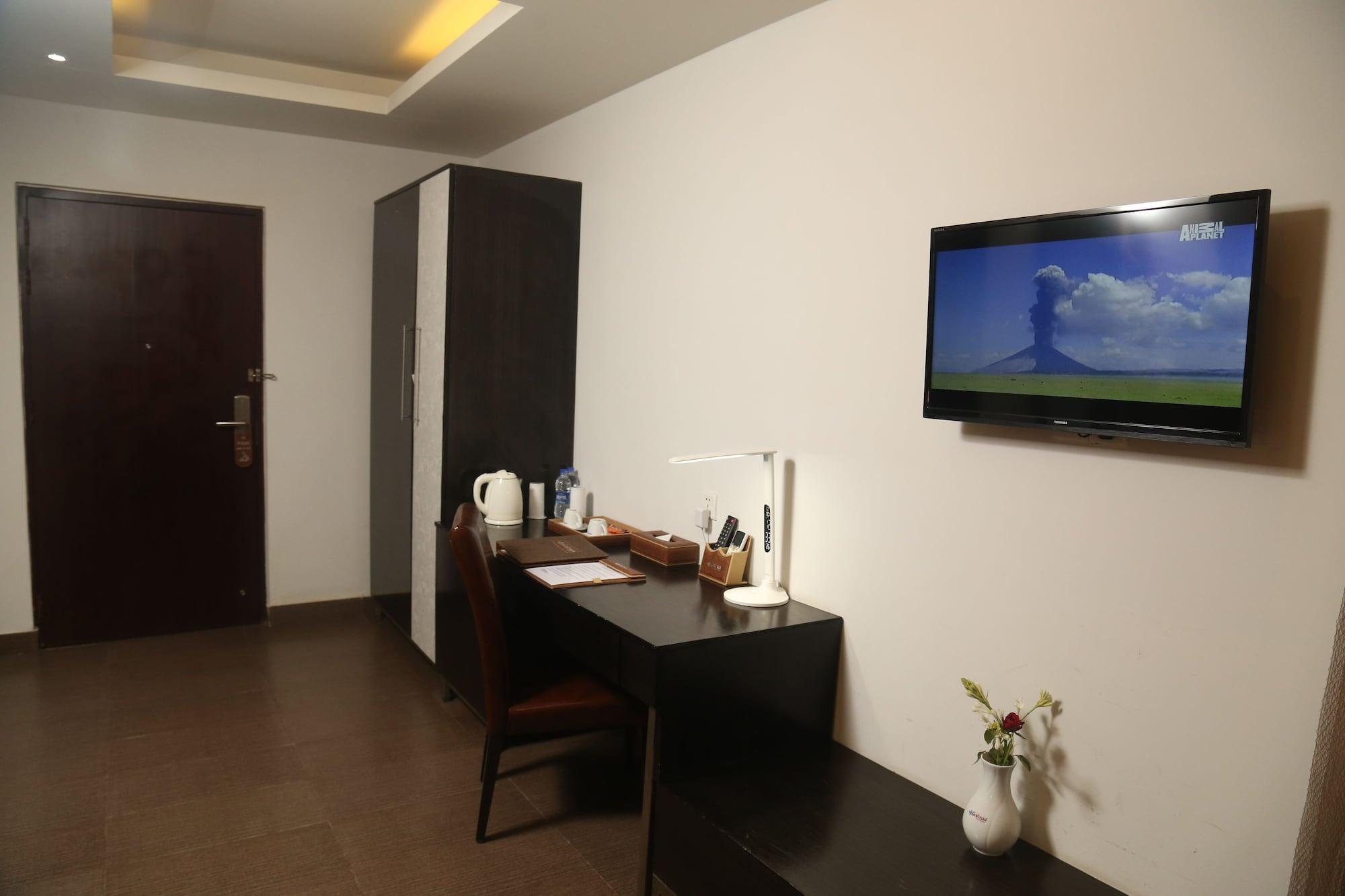 Galesia Hotel&Resort Dhaka Esterno foto