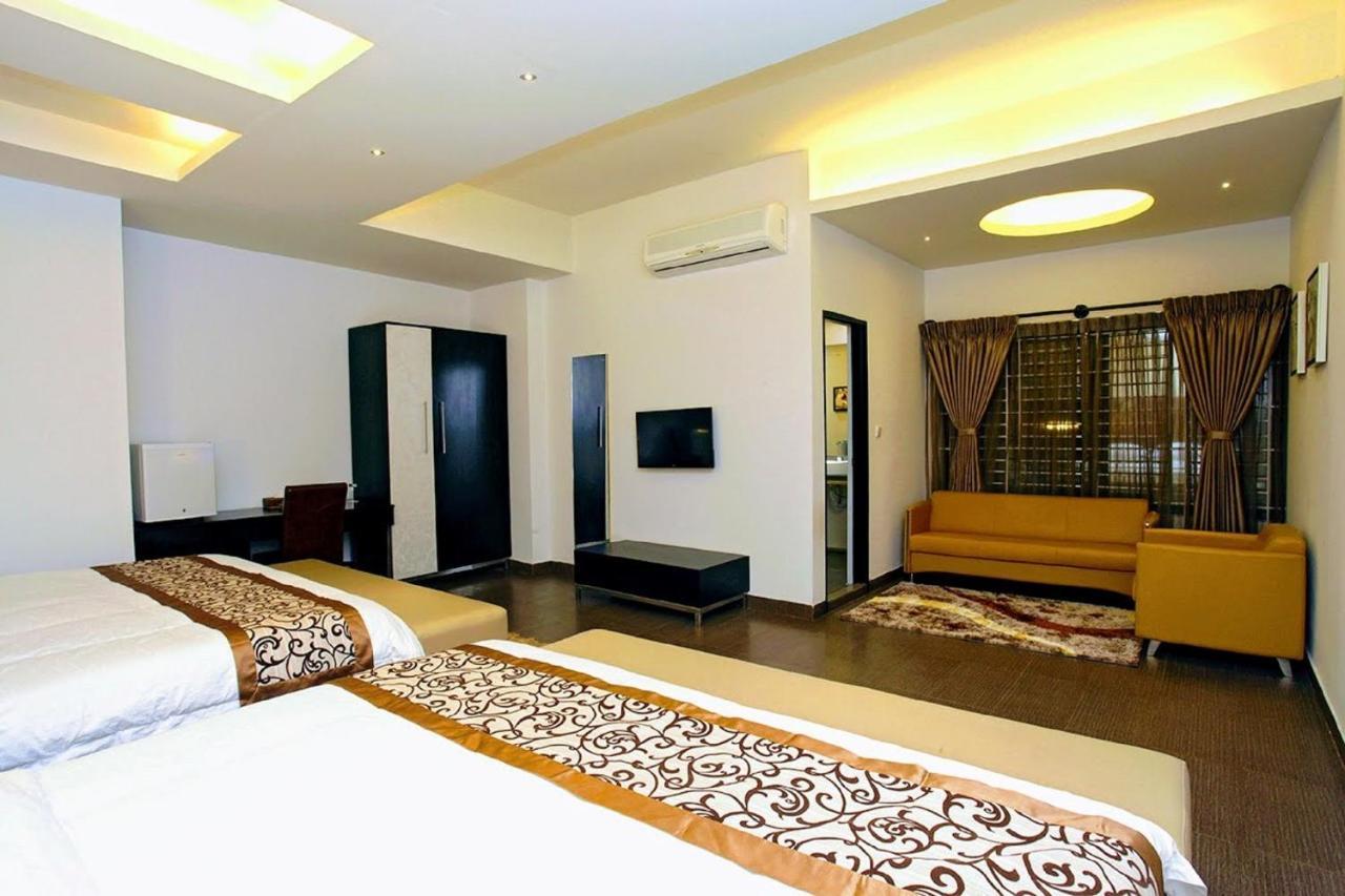 Galesia Hotel&Resort Dhaka Esterno foto